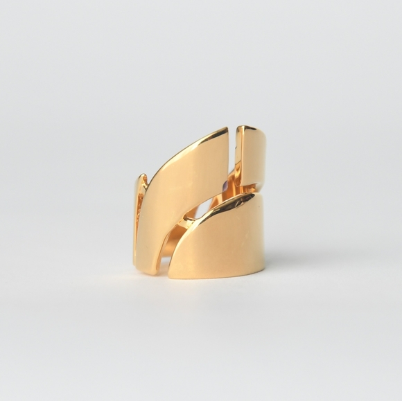 Maiyet Jewelry - Maiyet 18k Gold Plated Crescent Moon Ring